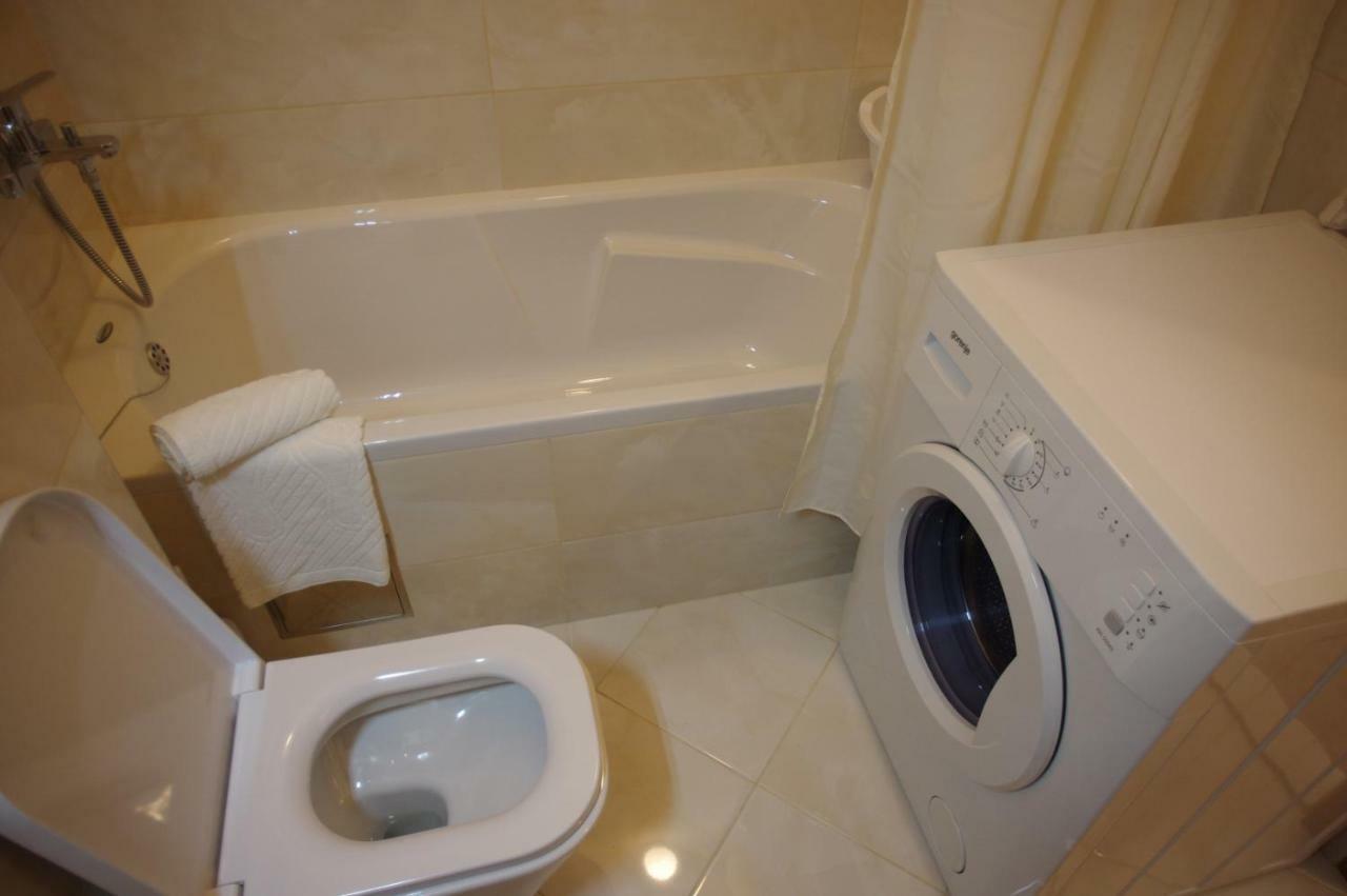 Apartments Sonja ポドゥゴラ エクステリア 写真